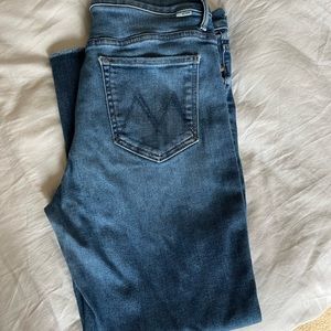 Mother Insider Crop Step Fray 33